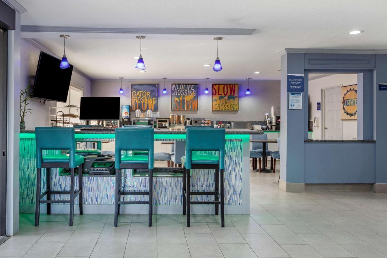 Best Western Plus Orange County Vidor Экстерьер фото