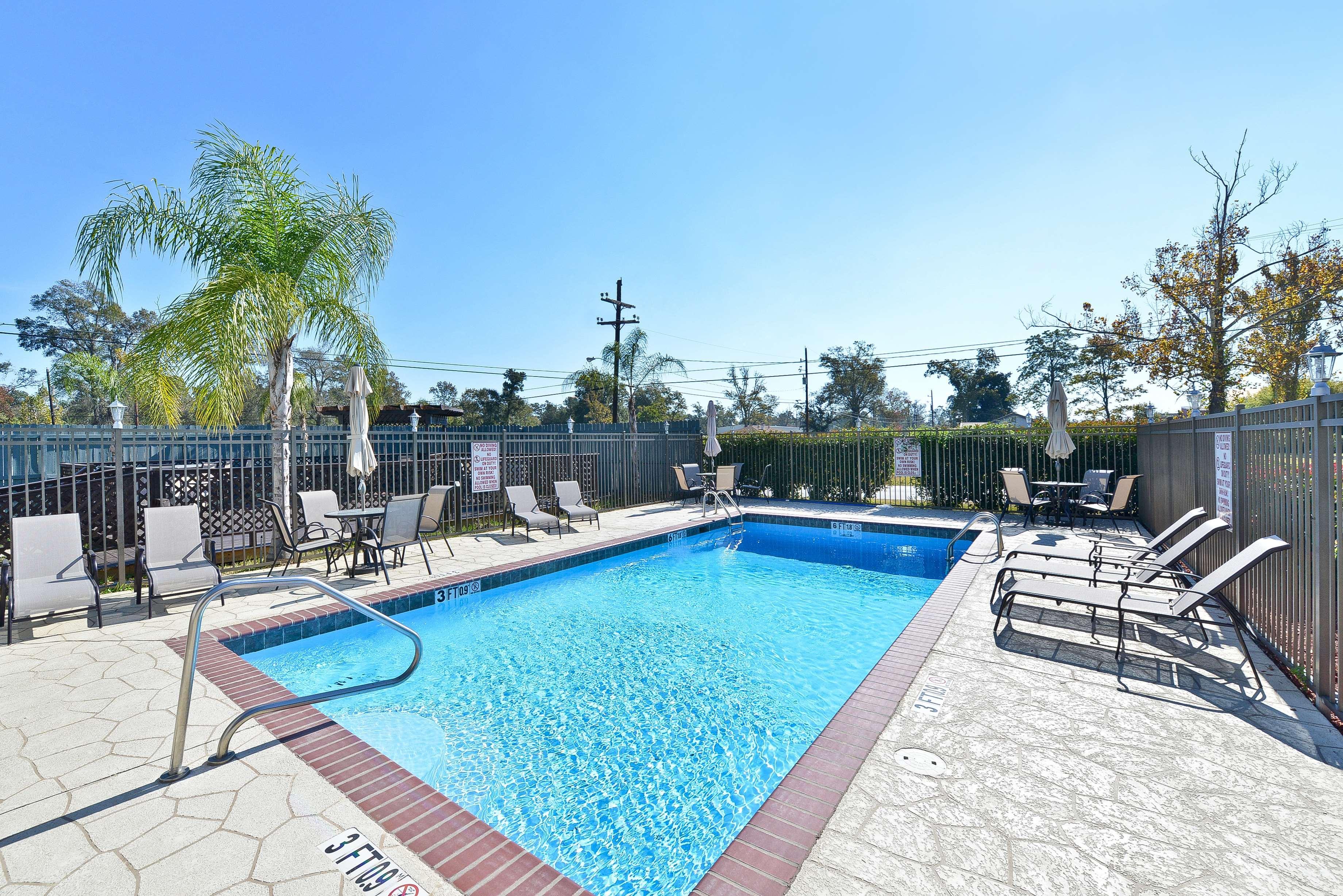 Best Western Plus Orange County Vidor Экстерьер фото