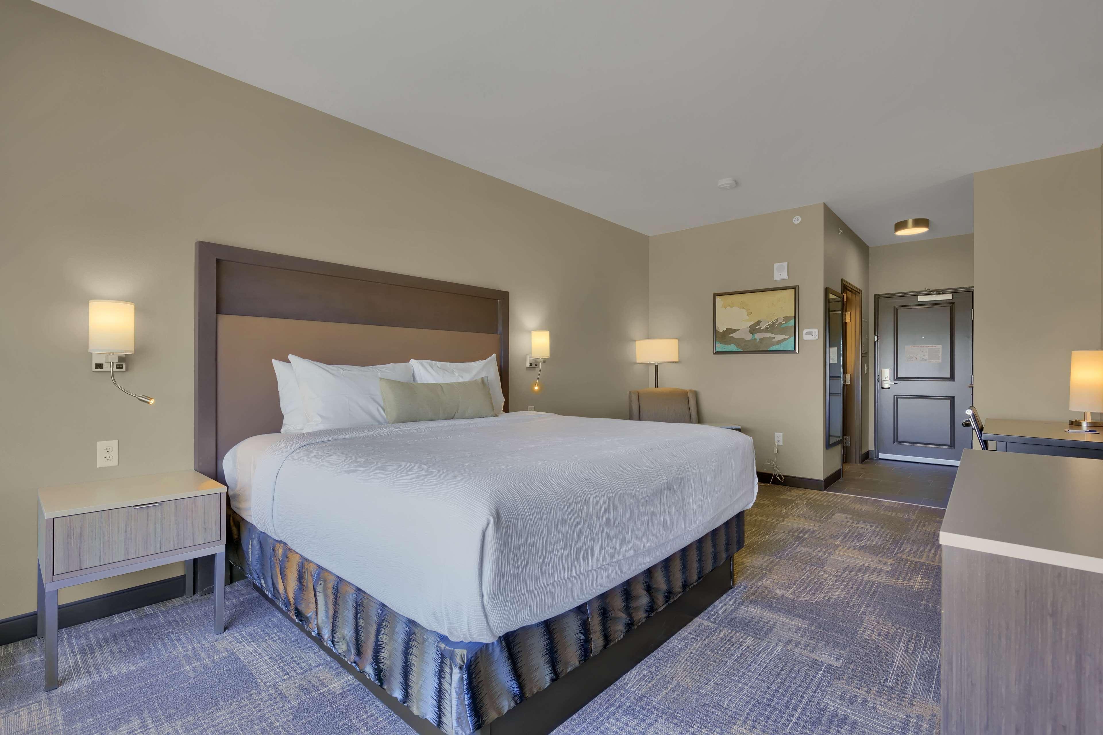 Best Western Plus Orange County Vidor Экстерьер фото