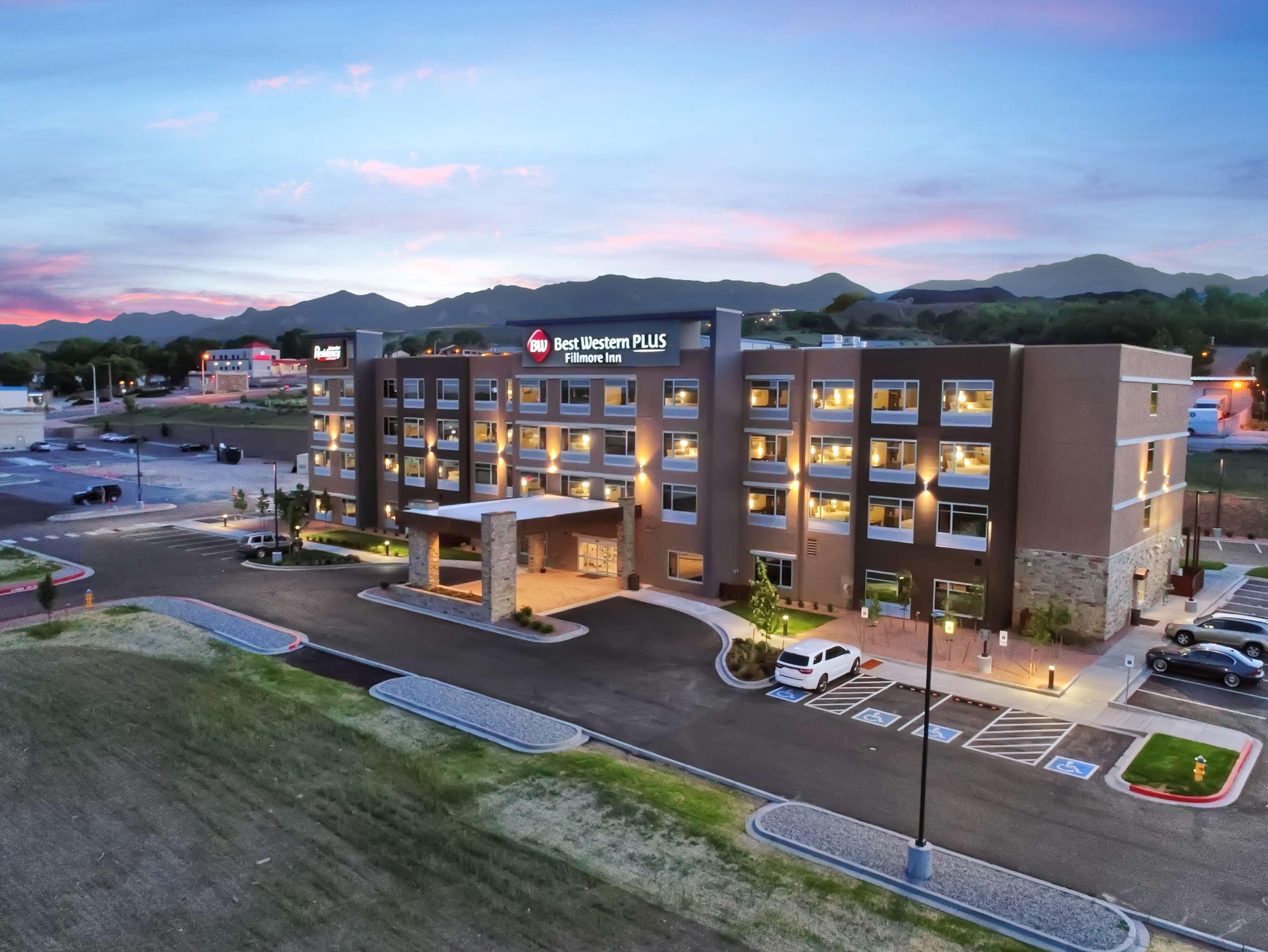 Best Western Plus Orange County Vidor Экстерьер фото